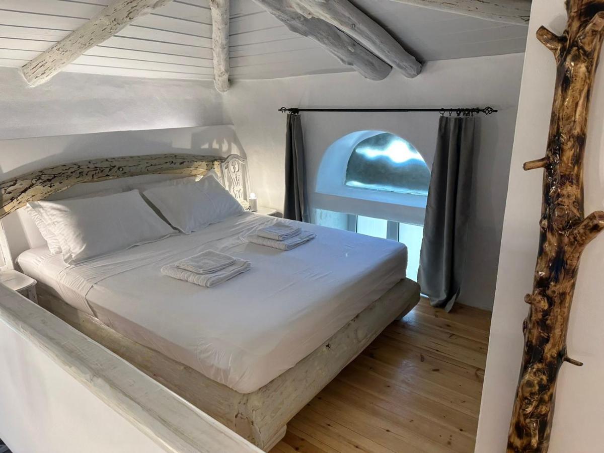 Richie'S Sea View Romantic Residences Ipsila エクステリア 写真