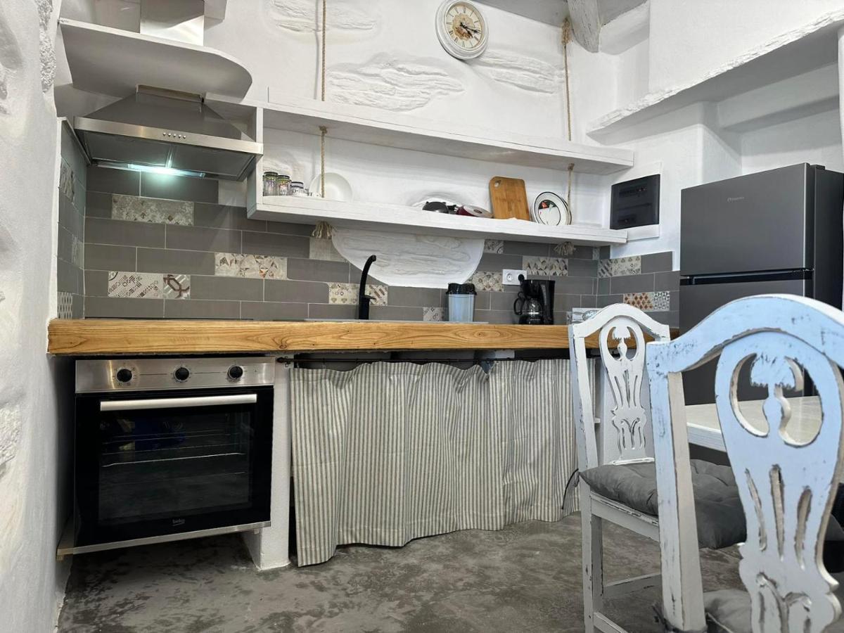 Richie'S Sea View Romantic Residences Ipsila エクステリア 写真