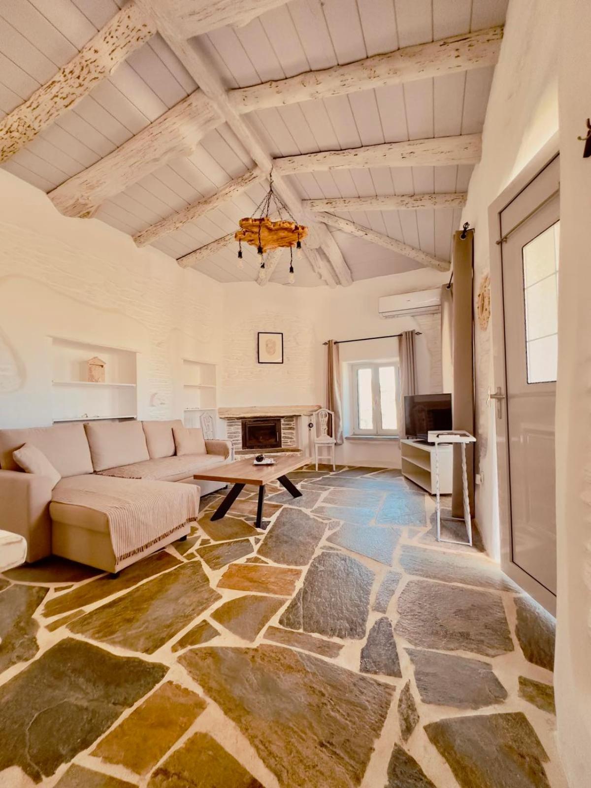 Richie'S Sea View Romantic Residences Ipsila エクステリア 写真
